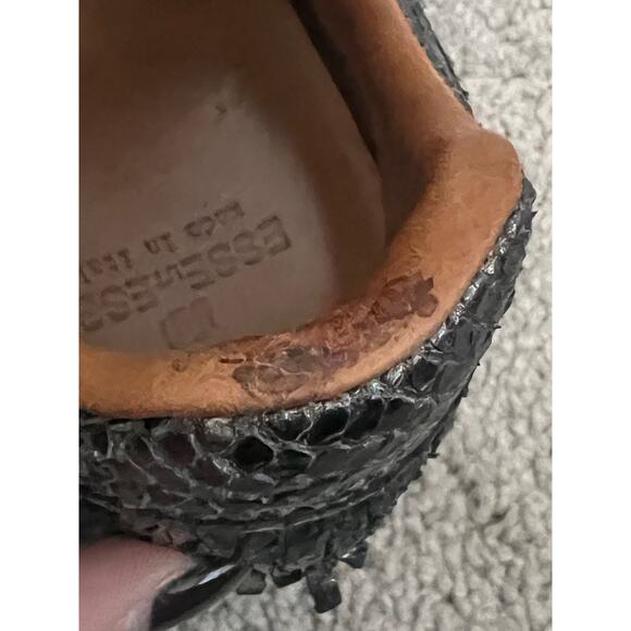 ESSEutESSE Metallic Python Print Lamb Leather Fringe Running Sneaker Black 39 - Picture 10 of 13